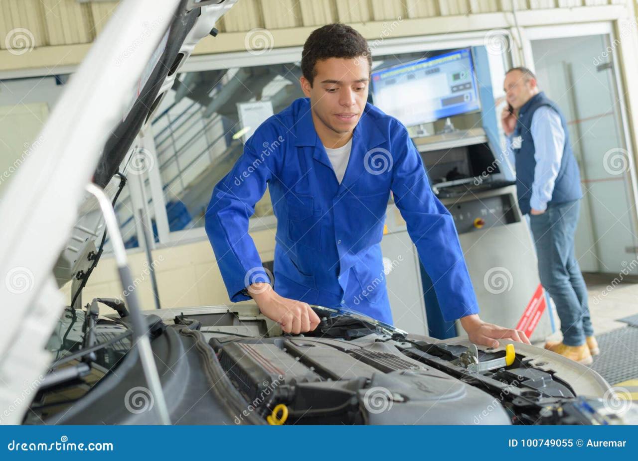 How to Identify a Good Used Car Mechanic