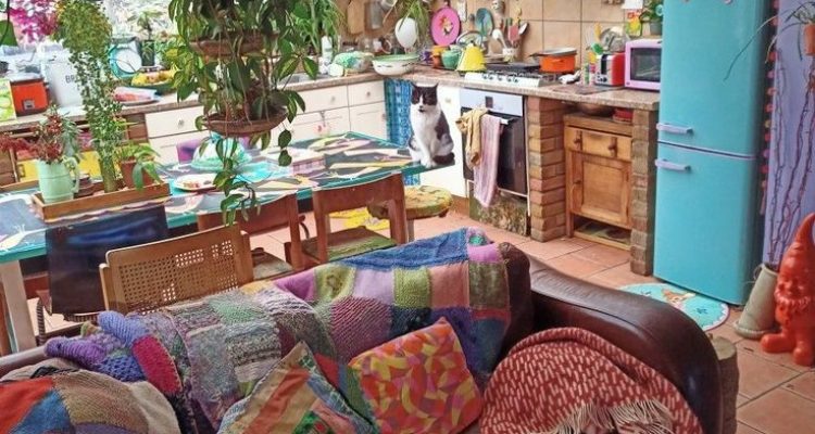 The Role of Aesthetics in Selling Interior Decoration Items