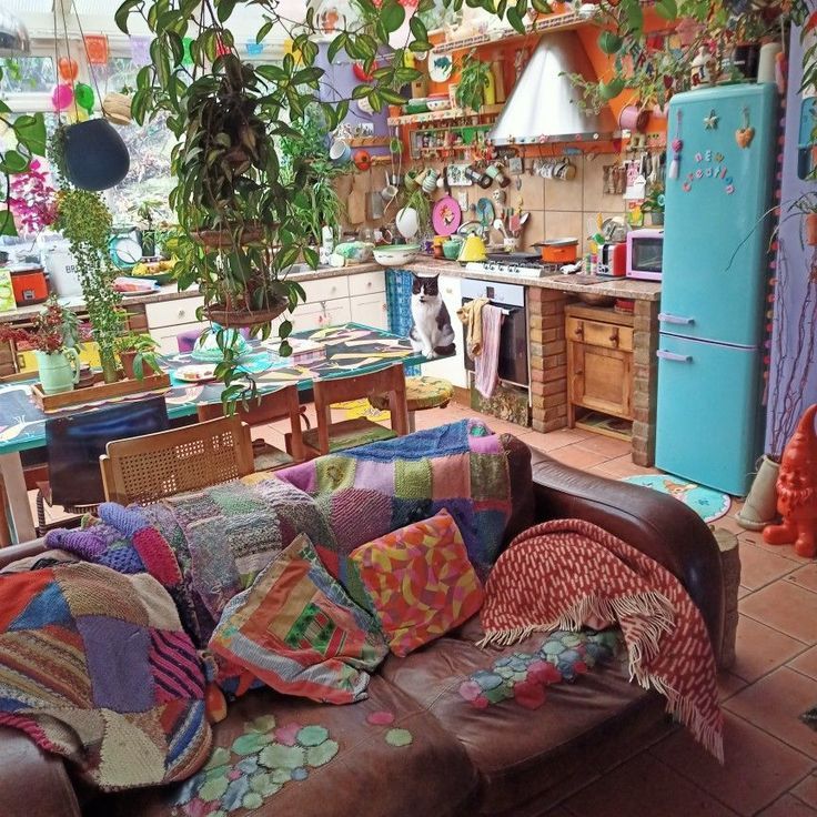 The Role of Aesthetics in Selling Interior Decoration Items