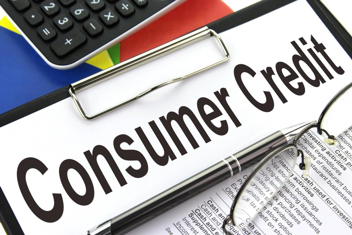 Consumer Credit - Clipboard image Consumer Psychology Behind Accessory Purchases